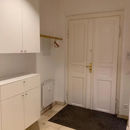 Apartment Fuer Kleine Und Grosse Reisegruppe Dresden