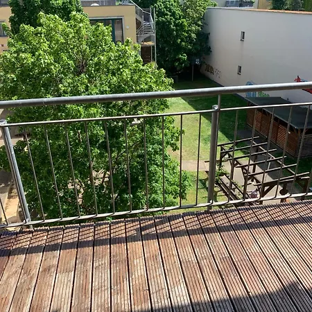 Fuer Kleine Und Grosse Reisegruppe